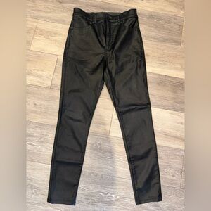 NWOT Express Black Coated High Rise Skinny Jeans 6
